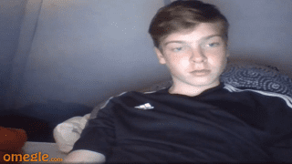 CUTE TWINK BOY OMEGLE WANKER